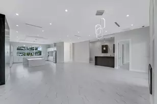 68 W Plumosa Ln, Lake Worth, FL 33467 - Photo 11