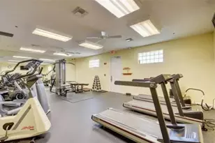 8193 Pelican Harbour Dr, Lake Worth, FL 33467 - Photo 23