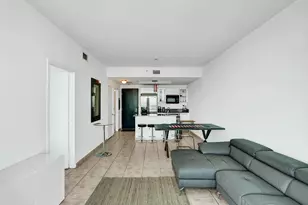 888 Biscayne Blvd, Miami, FL 33132 - Photo 11