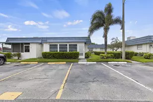 117 Waterford E, Delray Beach, FL 33446 - Photo 3