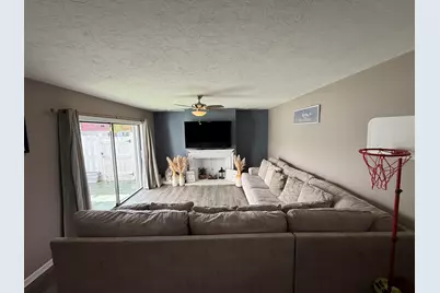 1425 Oxford Lane, Boynton Beach, FL 33426 - Photo 15