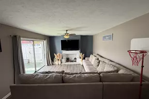 1425 Oxford Ln, Boynton Beach, FL 33426 - Photo 15