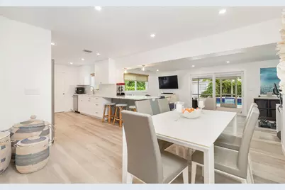 301 Edgewood Drive, West Palm Beach, FL 33405 - Photo 7