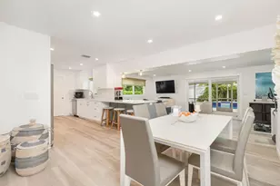 301 Edgewood Dr, West Palm Beach, FL 33405 - Photo 7