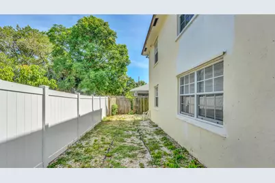 715 Washington Avenue, Unit #1-4, Lake Worth Beach, FL 33460 - Photo 55