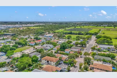 715 Washington Avenue, Unit #1-4, Lake Worth Beach, FL 33460 - Photo 13