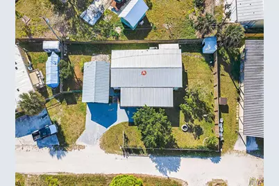 7818 SE Arrance Street, Hobe Sound, FL 33455 - Photo 27