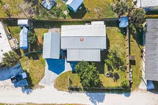 7818 SE Arrance St, Hobe Sound, FL 33455 - Photo 27