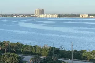 5420 N Ocean Dr, Singer Island, FL 33404 - Photo 9