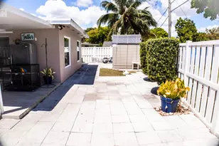 533 Cherry Rd, West Palm Beach, FL 33409 - Photo 29