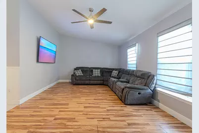 5018 E Canal Circle, Lake Worth, FL 33467 - Photo 9