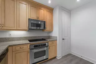 200 NE 2nd Ave Unit, Delray Beach, FL 33444 - Photo 11