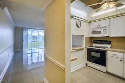 2951 Sunrise Lakes Drive E, Unit #107, Sunrise, FL 33322 - Photo 3