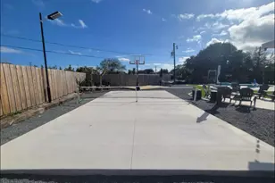 270 NW 36th St, Boca Raton, FL 33431 - Photo 45