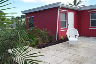 626 Minnesota St, Lantana, FL 33462 - Photo 11