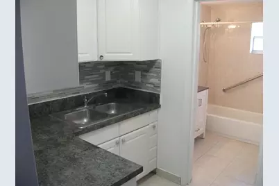 626 Minnesota Street, Lantana, FL 33462 - Photo 9