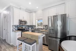 12939 N Indian River Dr Unit, Sebastian, FL 32958 - Photo 9