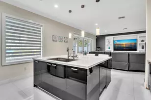 2092 SW 176th Ave, Miramar, FL 33029 - Photo 19