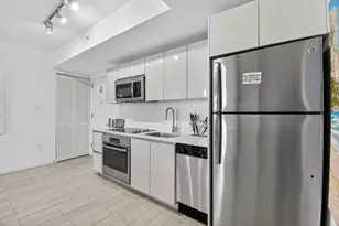 2602 E Hallandale Beach Blvd, Hallandale Beach, FL 33009 - Photo 11