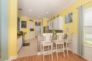 608 NE Canoe Park Cir, Port Saint Lucie, FL 34983 - Photo 17