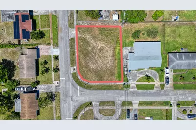 398 W 23rd Street, Riviera Beach, FL 33404 - Photo 1