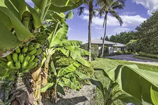 77 N Beach Rd, Jupiter Island, FL 33455 - Photo 17