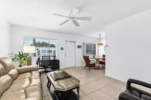 3240 Lake Osborne Dr, Lake Worth Beach, FL 33461 - Photo 5