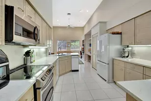 2462 NW 66th Dr, Boca Raton, FL 33496 - Photo 19