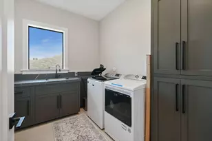 1060 Fairview Ln, Singer Island, FL 33404 - Photo 53