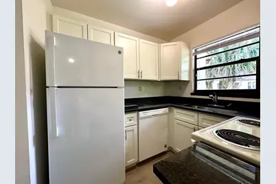 1244 N Haverhill Road, Unit #4, Haverhill, FL 33417 - Photo 3