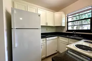 1244 N Haverhill Rd, Haverhill, FL 33417 - Photo 3