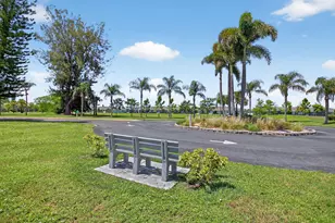 13761 Flora Pl, Delray Beach, FL 33484 - Photo 37