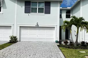 5646 SE Edgewater Cir, Stuart, FL 34997 - Photo 1