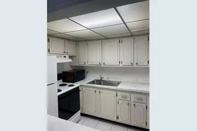 228 Northampton L, Unit #228, West Palm Beach, FL 33417 - Photo 13