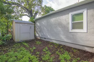 712 S 9th St, Fort Pierce, FL 34950 - Photo 21