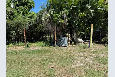 332 Fleming Avenue, Greenacres, FL 33463 - Photo 3