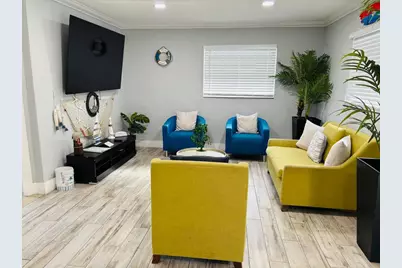 2010 NE 1st Avenue, Pompano Beach, FL 33060 - Photo 23