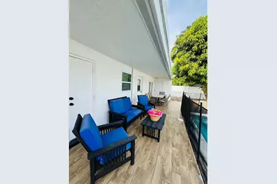 2010 NE 1st Avenue, Pompano Beach, FL 33060 - Photo 1