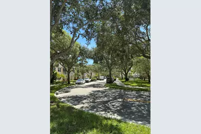 225 Murcia Drive, Unit #208, Jupiter, FL 33458 - Photo 31