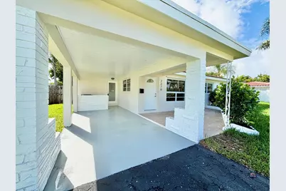 2370 NE 4th Avenue, Boca Raton, FL 33431 - Photo 3