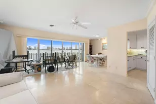 371 Wilma Cir, Riviera Beach, FL 33404 - Photo 5