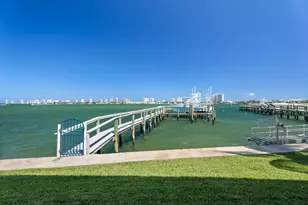 371 Wilma Cir, Riviera Beach, FL 33404 - Photo 37