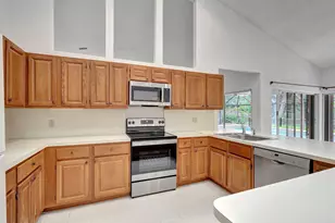 1819 Staimford Cir, Wellington, FL 33414 - Photo 15