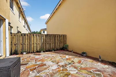 913 SW 151 Place, Miami, FL 33194 - Photo 13