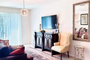 790 Palm Tree Ln, West Palm Beach, FL 33415 - Photo 9