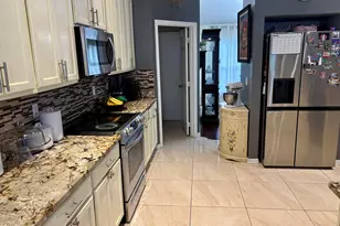 981 SW McComkle Ave, Port Saint Lucie, FL 34953 - Photo 17