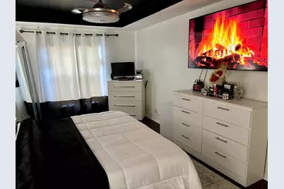 981 SW McComkle Avenue, Port Saint Lucie, FL 34953 - Photo 29