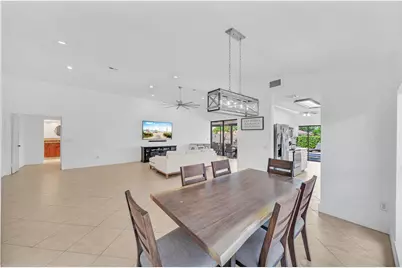 10255 Sunset Bend Drive, Boca Raton, FL 33428 - Photo 19