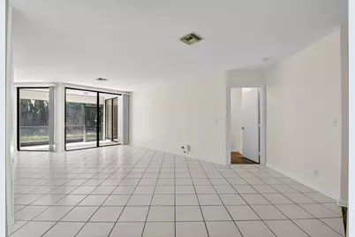 5382 Venetia Court, Unit #D, Boynton Beach, FL 33437 - Photo 9