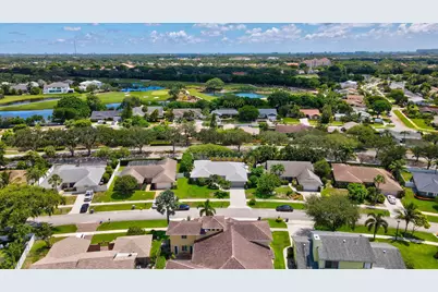 17634 Lake Park Road, Boca Raton, FL 33487 - Photo 57